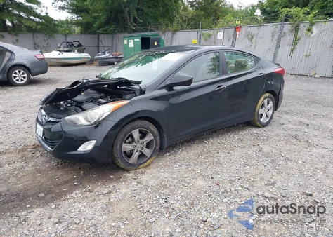 2013 Hyundai Elantra Gls z USA, uszkodzony, nr VIN KMHDH4AE4DU515766